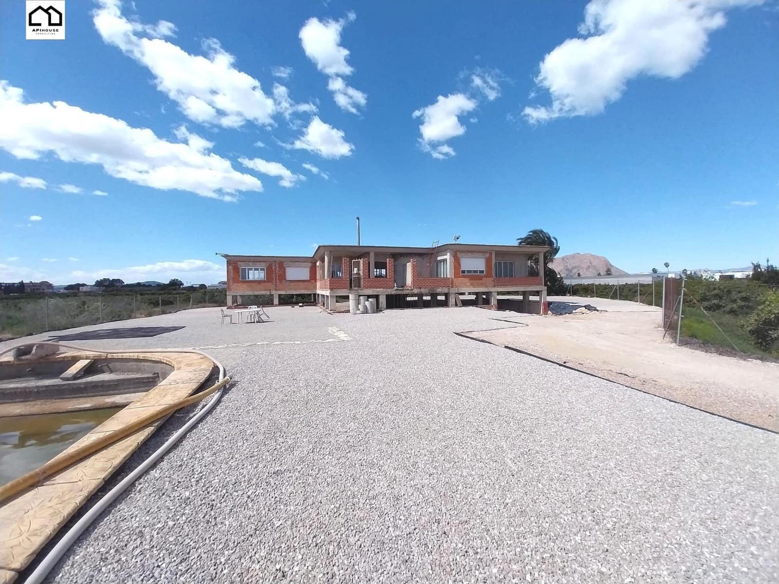 3 soverom Villa til salgs i Orihuela med svømmebasseng garasje - € 690 000 (Ref: 9755956)