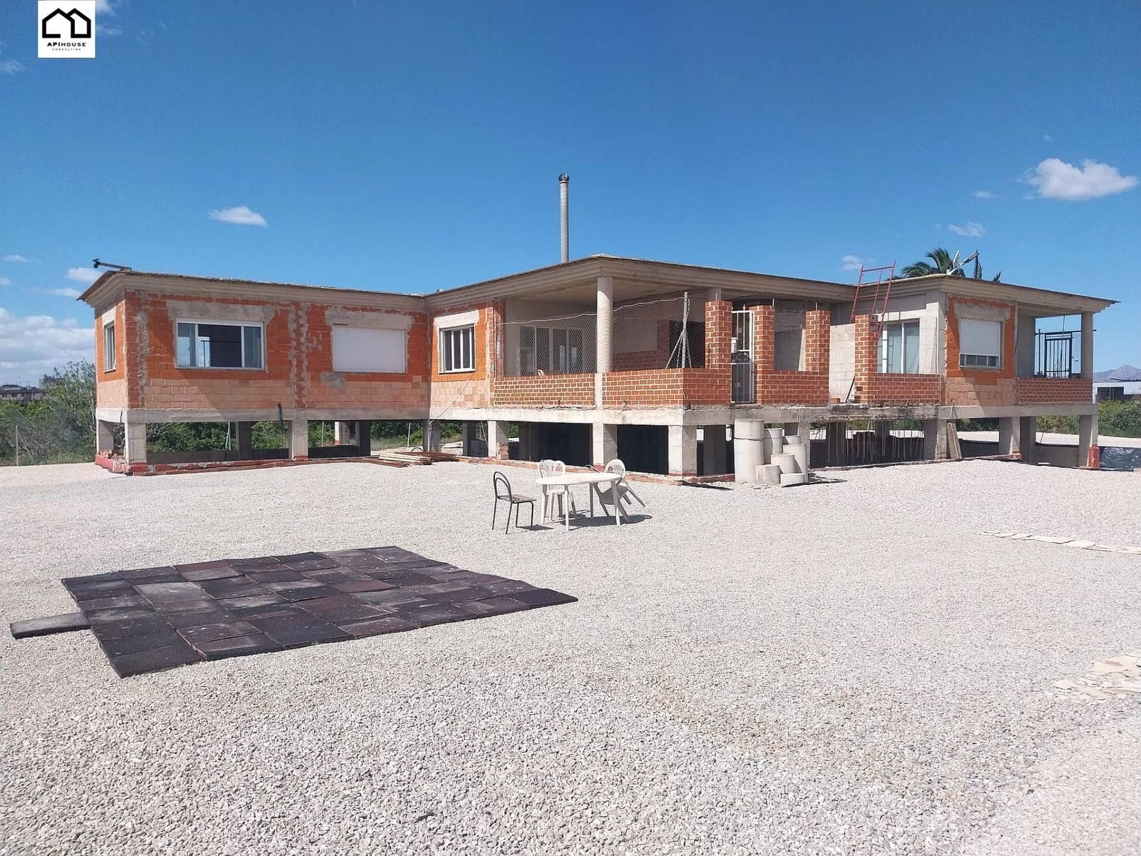 3 soverom Villa til salgs i Orihuela med svømmebasseng garasje - € 690 000 (Ref: 9755956)