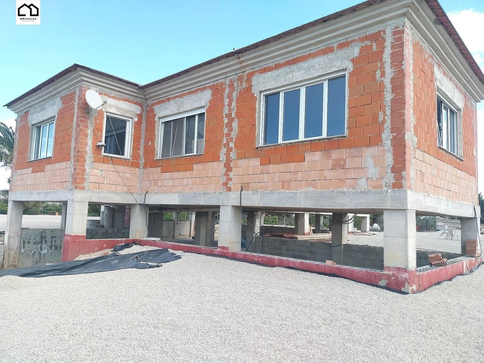 3 soverom Villa til salgs i Orihuela med svømmebasseng garasje - € 690 000 (Ref: 9755956)