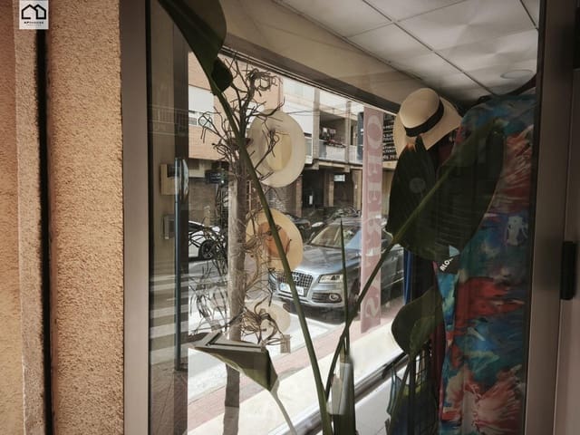 Bedrift til salgs i Centro, Torrevieja - € 273 000 (Ref: 9778369)