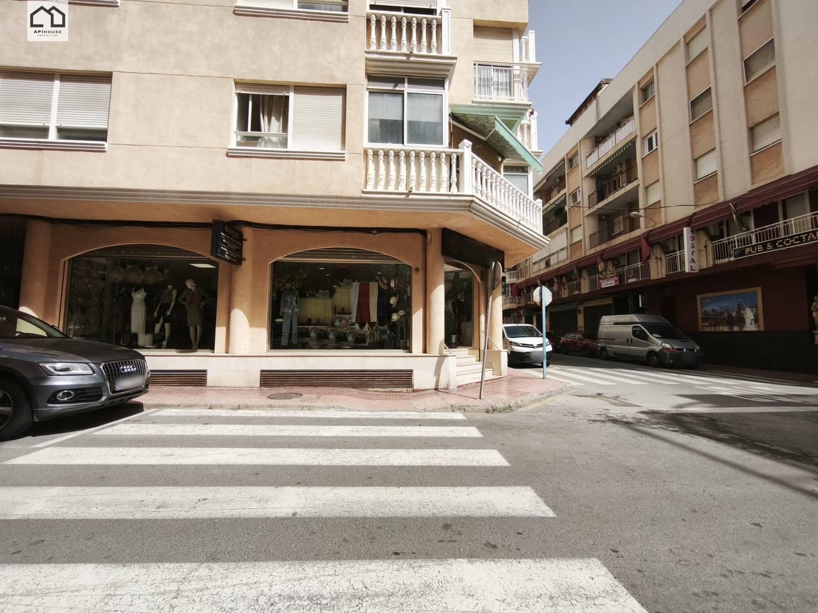 Bedrift til salgs i Torrevieja - € 273 000 (Ref: 9778369)