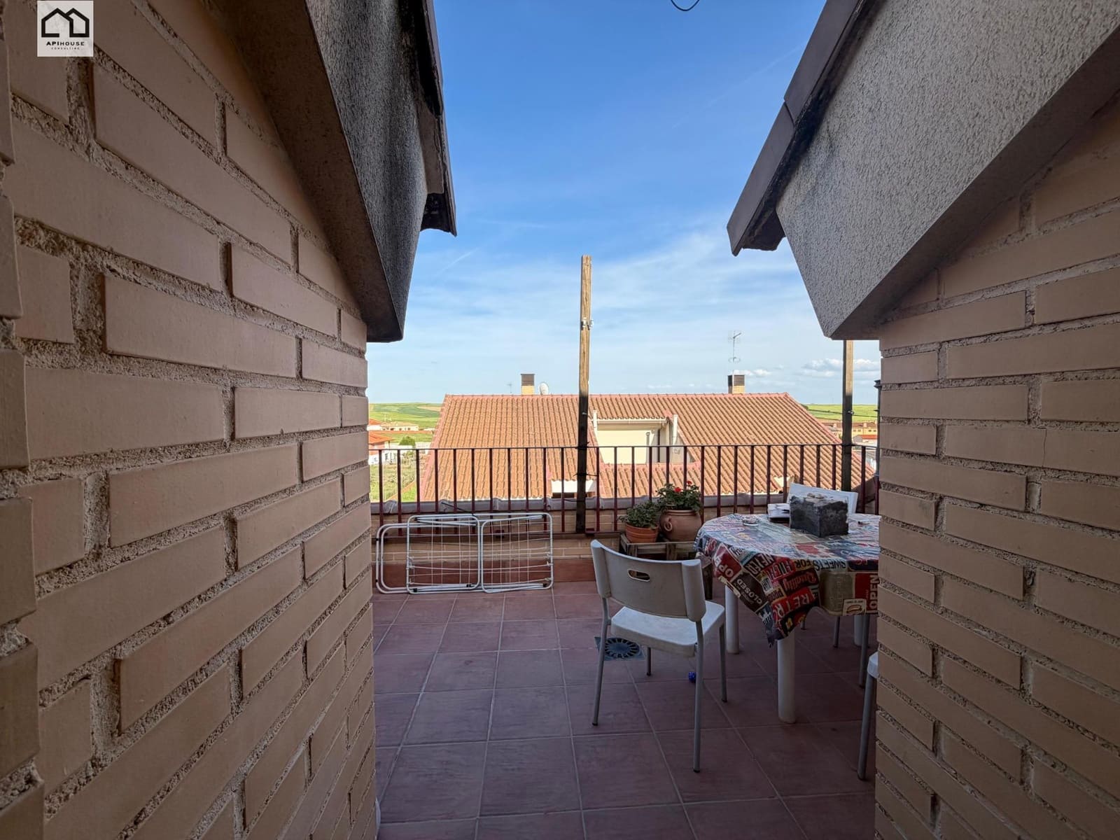 2 bedroom Penthouse for sale in Quismondo - € 99,999 (Ref: 9788575)