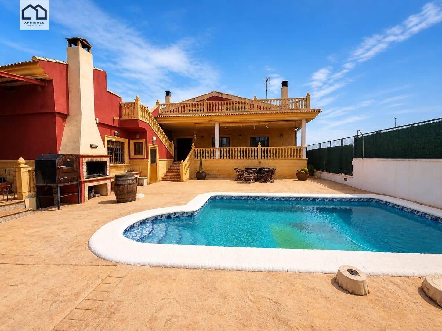 5 bedroom Villa for sale in Almoradi with pool garage - € 1,010,000 (Ref: 9820413)