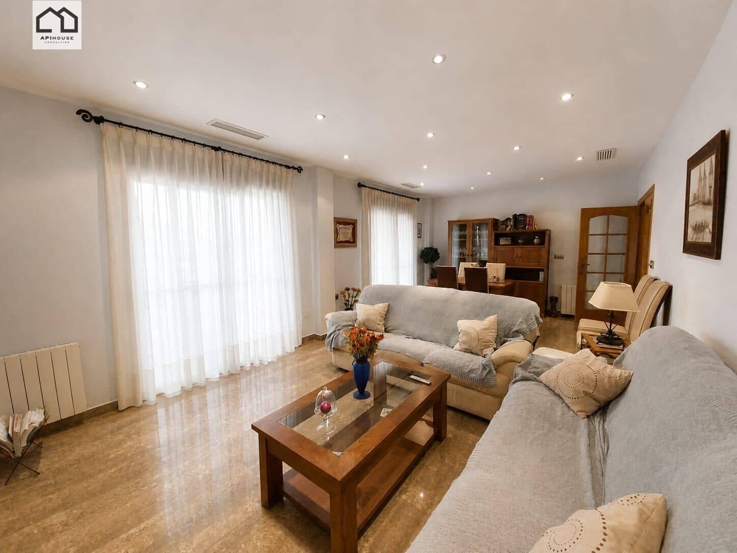 5 bedroom Villa for sale in Almoradi with pool garage - € 1,010,000 (Ref: 9820413)