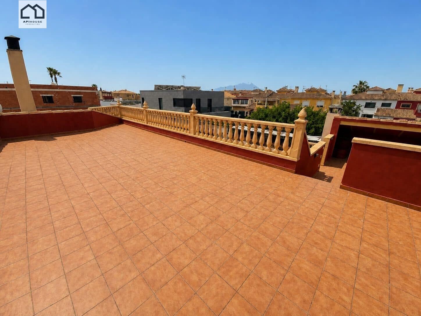 5 bedroom Villa for sale in Almoradi with pool garage - € 1,010,000 (Ref: 9820413)