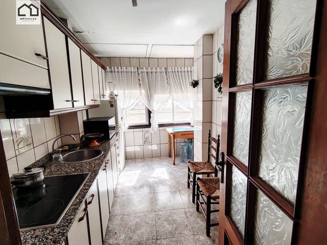 3 slaapkamer Appartement te koop in Alicante stad - € 305.000 (Ref: 9836595)