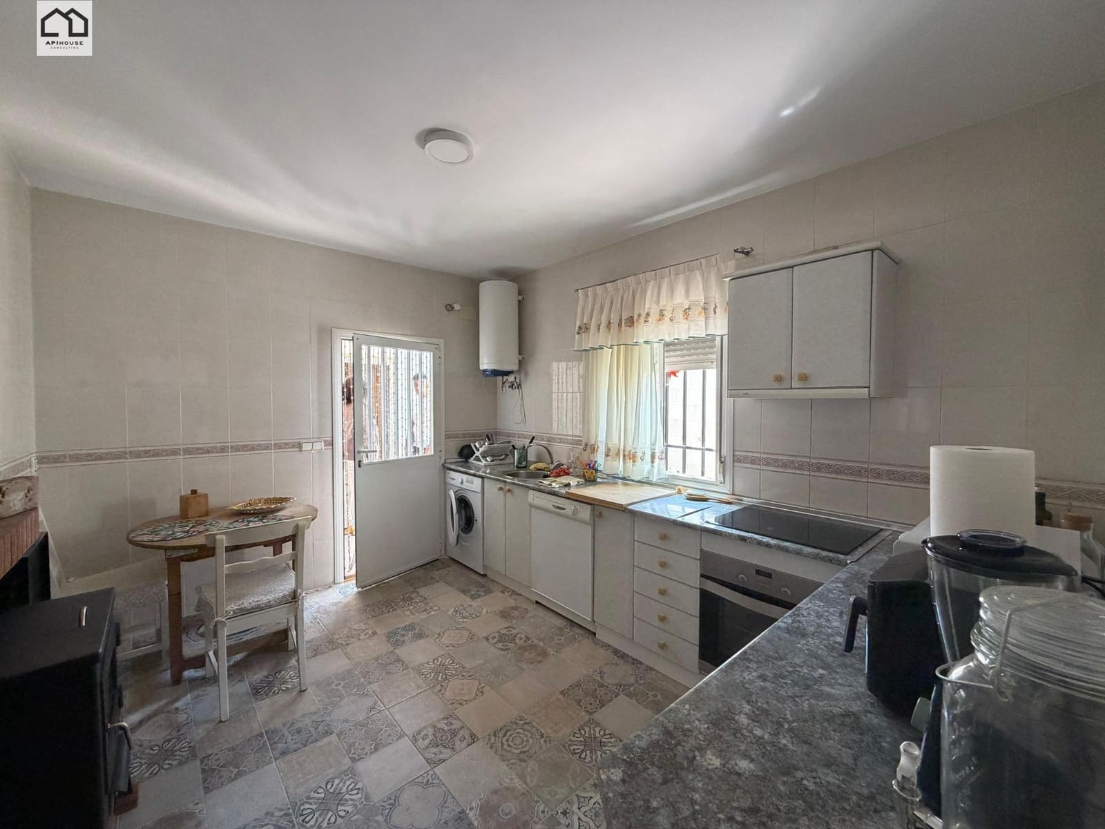Chalet de 3 habitaciones en Santa Olalla en venta - 149.999 € (Ref: 9846653)