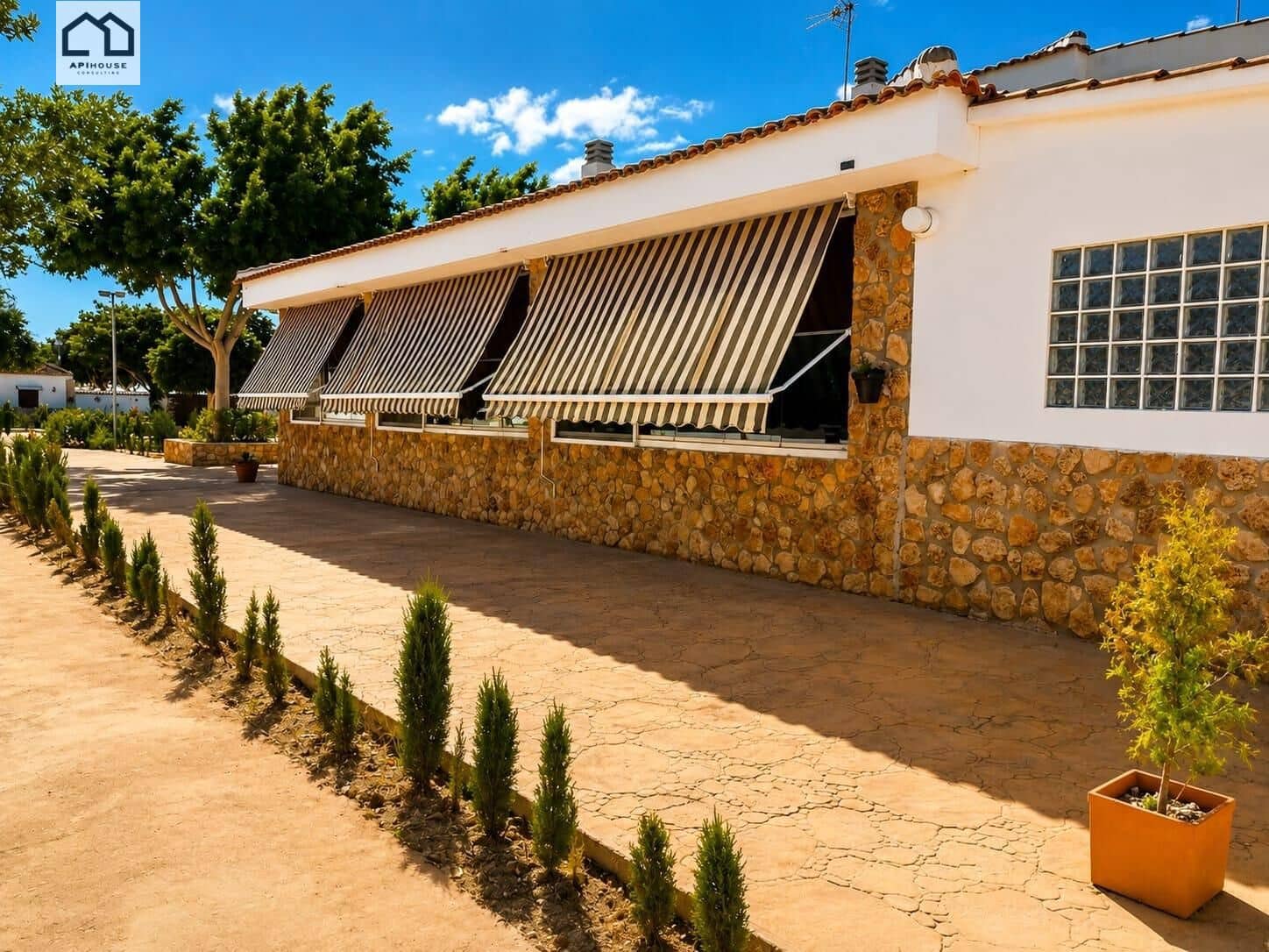 8 quarto Quinta/Casa Rural para venda em Dolores com piscina garagem - 1 450 000 € (Ref: 9849657)