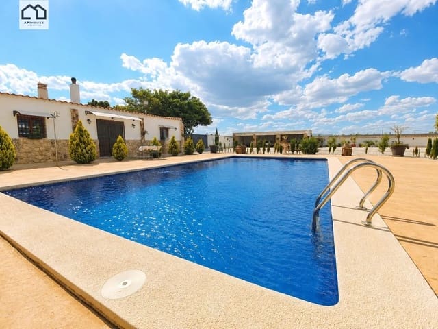 8 soveværelse Finca/Landehus til salg i Dolores med swimmingpool garage - € 1.450.000 (Ref: 9849657)