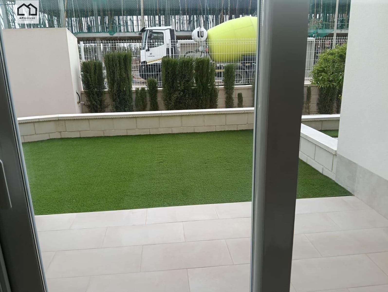 2 quarto Bungalow para venda em El Raso com piscina - 345 000 € (Ref: 9855705)