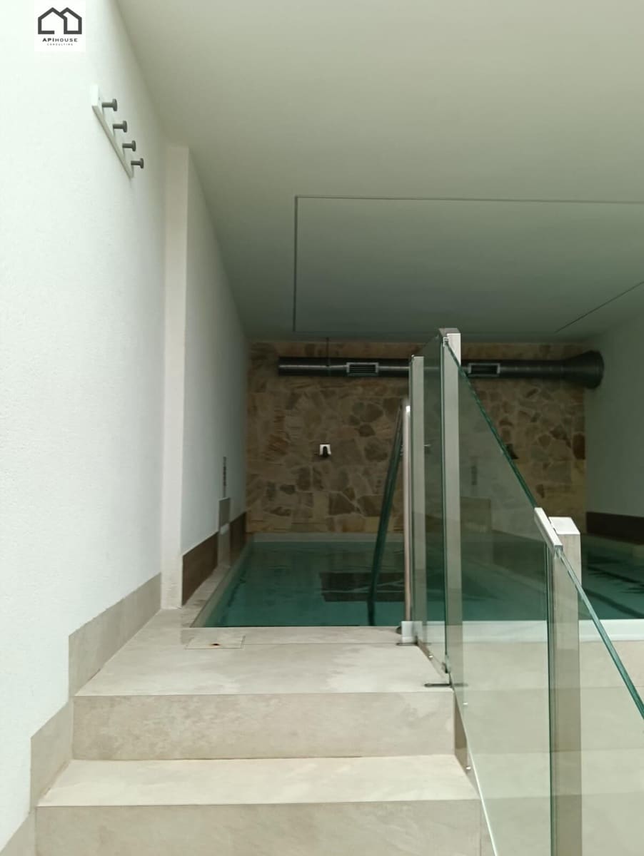 2 quarto Bungalow para venda em El Raso com piscina - 345 000 € (Ref: 9855705)