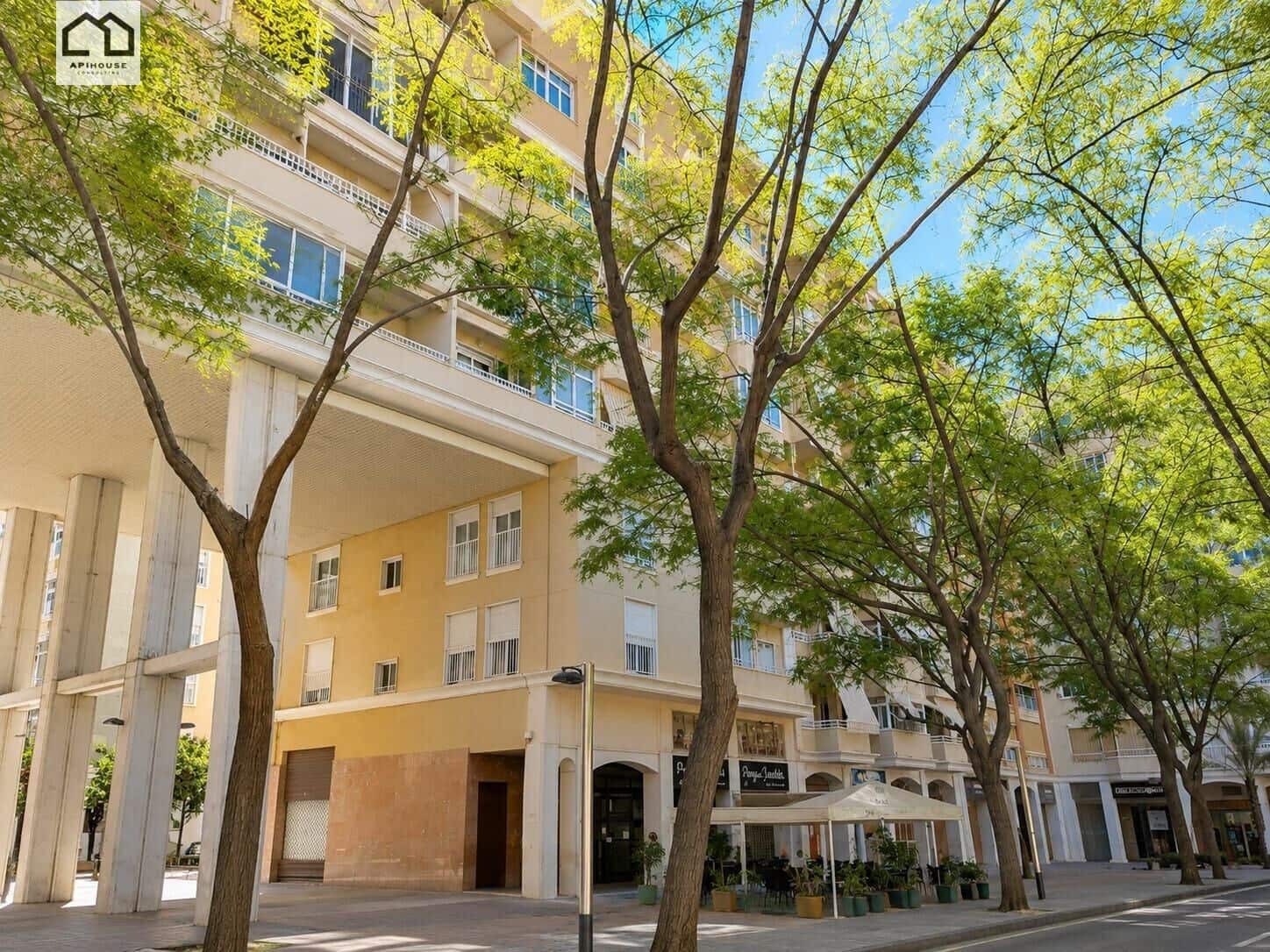 3 soveværelse Lejlighed til salg i Elche / Elx med garage - € 320.000 (Ref: 9857678)