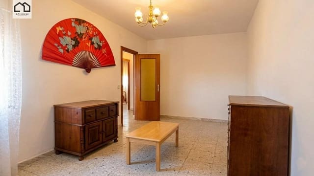 6 bedroom Townhouse for sale in Almorox - € 109,999 (Ref: 9867158)