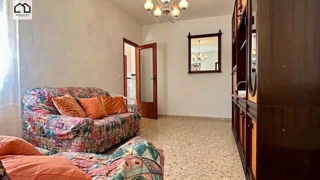 6 bedroom Townhouse for sale in Almorox - € 109,999 (Ref: 9867158)