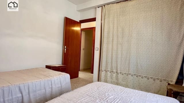 6 bedroom Townhouse for sale in Almorox - € 109,999 (Ref: 9867158)