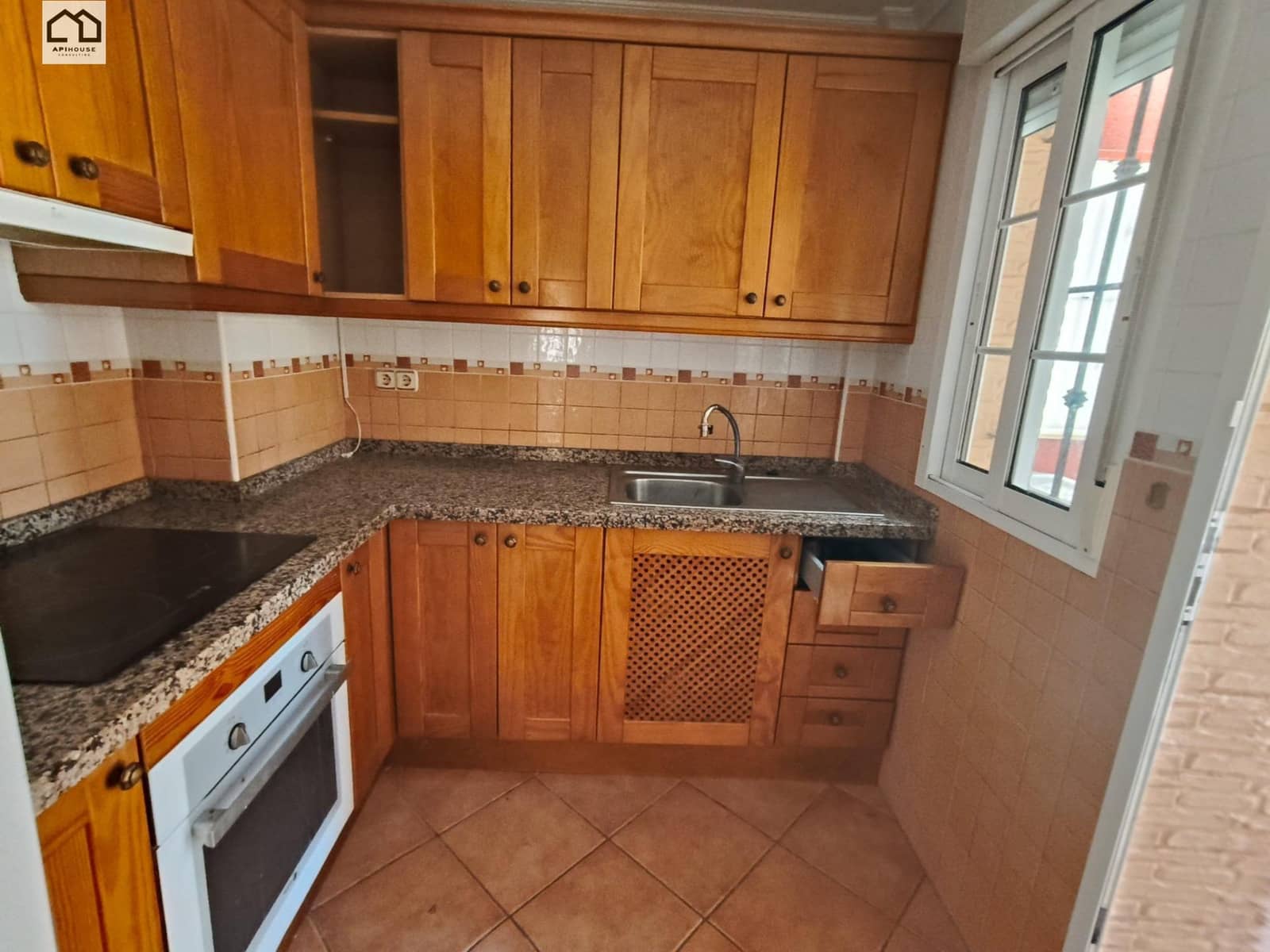3 bedroom Villa for sale in Los Montesinos with pool - € 250,000 (Ref: 9873712)