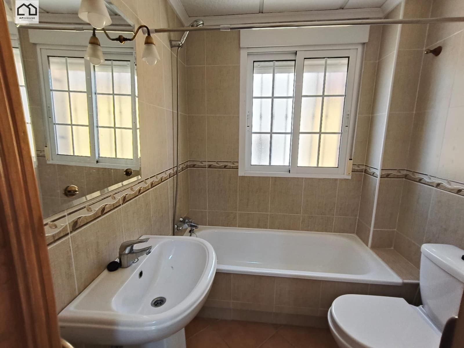 3 bedroom Villa for sale in Los Montesinos with pool - € 250,000 (Ref: 9873712)