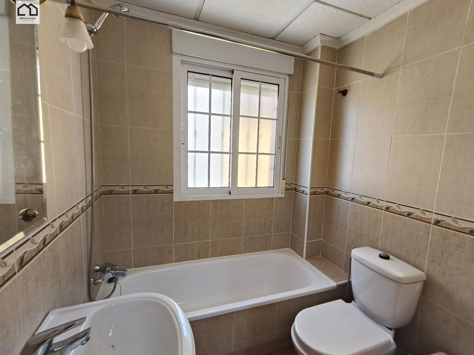 3 bedroom Villa for sale in Los Montesinos with pool - € 250,000 (Ref: 9873712)