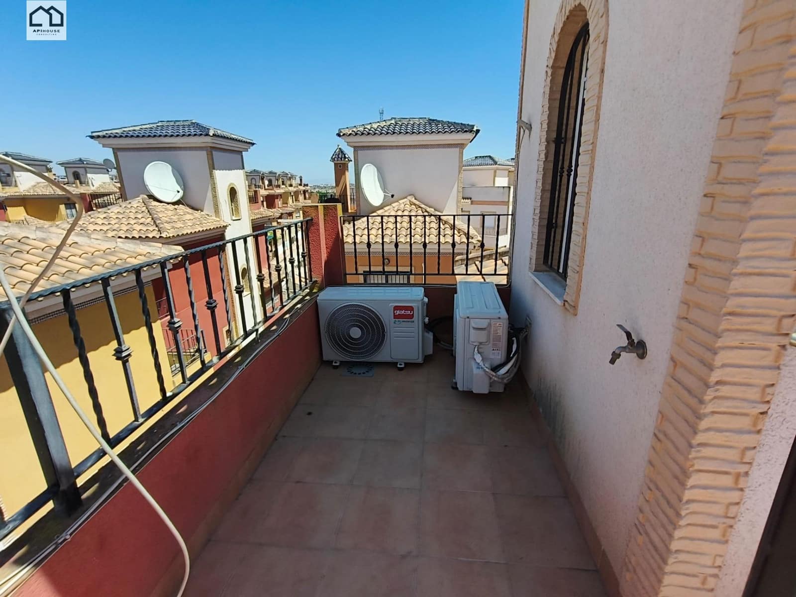3 bedroom Villa for sale in Los Montesinos with pool - € 250,000 (Ref: 9873712)