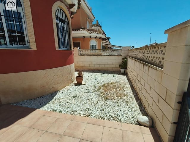 3 soverom Villa til salgs i Los Montesinos med svømmebasseng - € 250 000 (Ref: 9873712)
