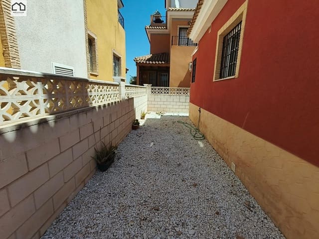 3 soverom Villa til salgs i Los Montesinos med svømmebasseng - € 250 000 (Ref: 9873712)
