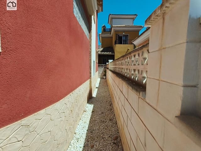 3 soverom Villa til salgs i Los Montesinos med svømmebasseng - € 250 000 (Ref: 9873712)