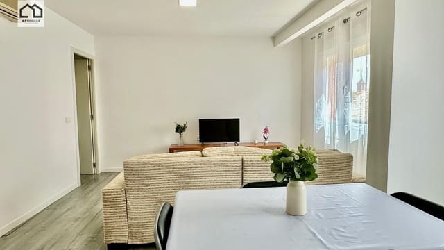 Piso de 2 habitaciones en Santa Olalla en alquiler - 600 € (Ref: 9876685)