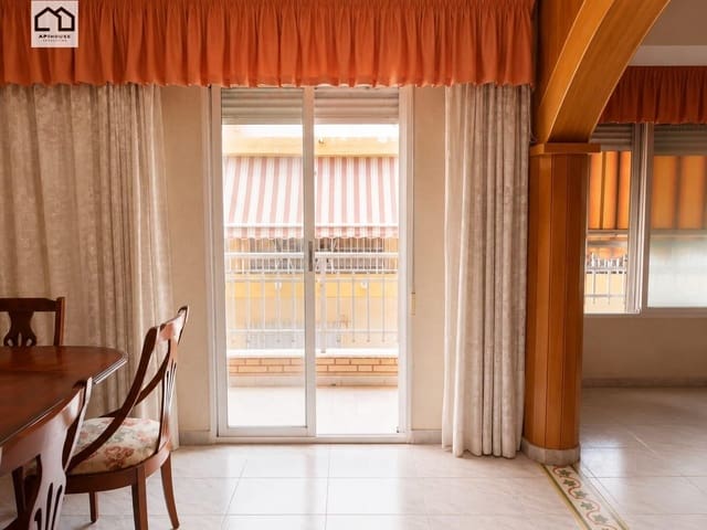 4 soverom Leilighet til salgs i Guardamar del Segura - € 199 000 (Ref: 9913354)