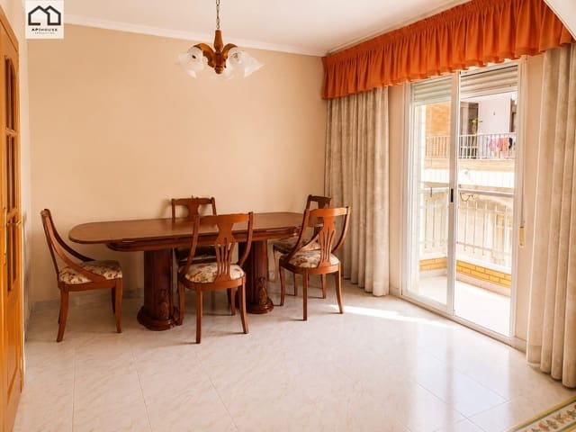 4 soverom Leilighet til salgs i Guardamar del Segura - € 199 000 (Ref: 9913354)