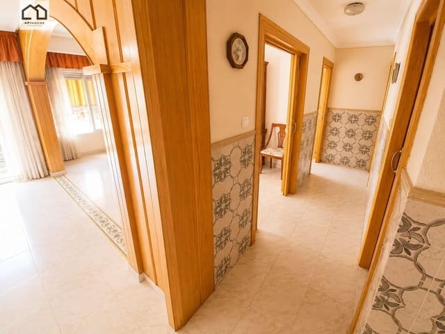 4 soverom Leilighet til salgs i Guardamar del Segura - € 199 000 (Ref: 9913354)