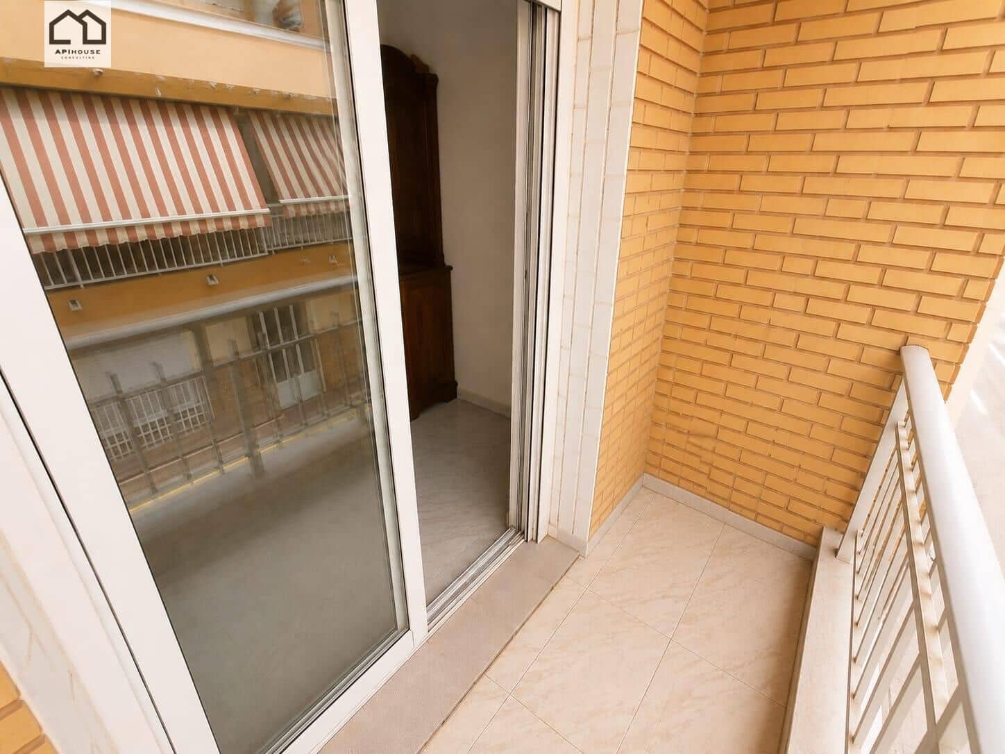 4 soverom Leilighet til salgs i Guardamar del Segura - € 199 000 (Ref: 9913354)