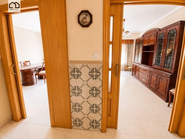 4 soverom Leilighet til salgs i Guardamar del Segura - € 199 000 (Ref: 9913354)