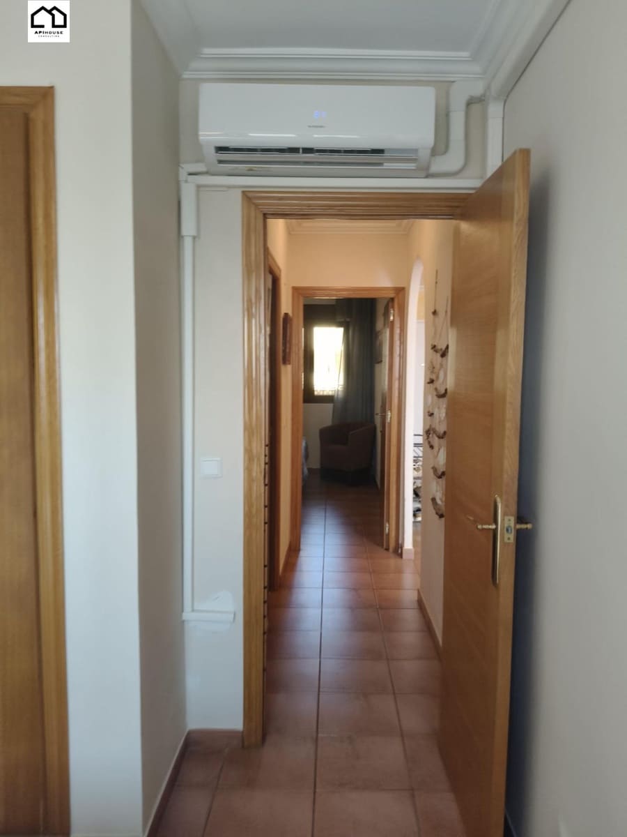 2 soverom Leilighet til salgs i Torrevieja med svømmebasseng - € 156 000 (Ref: 9913355)