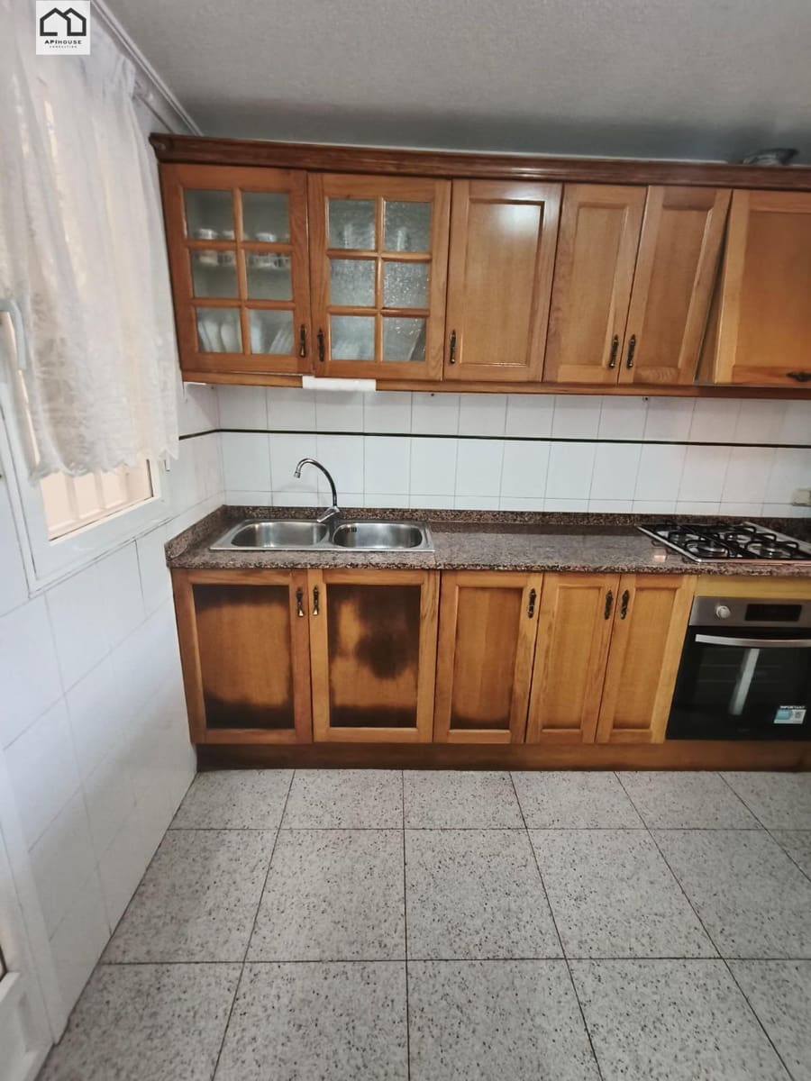3 slaapkamer Flat te koop in Torrevieja met garage - € 260.000 (Ref: 9920626)