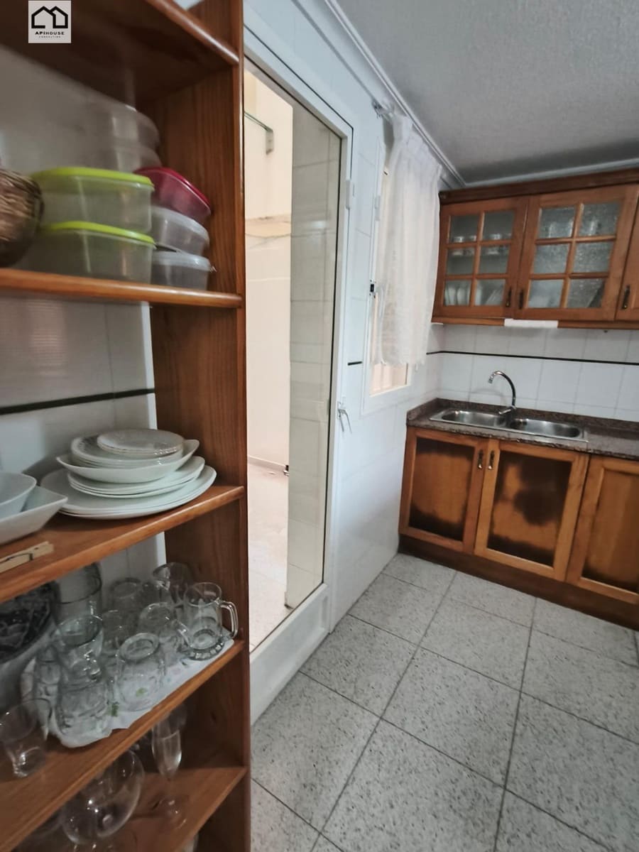 3 slaapkamer Flat te koop in Torrevieja met garage - € 260.000 (Ref: 9920626)