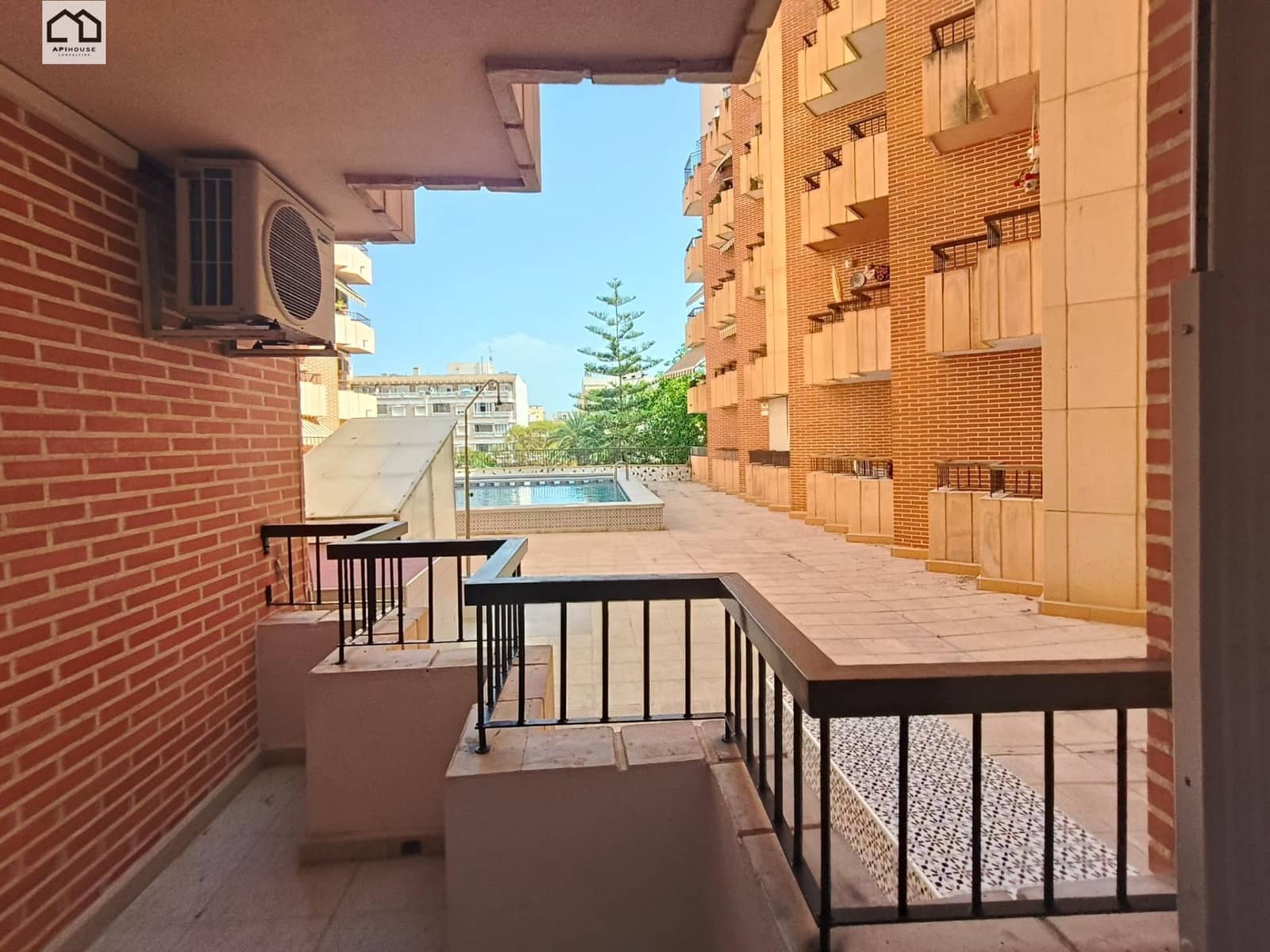 3 slaapkamer Flat te koop in Torrevieja met garage - € 260.000 (Ref: 9920626)