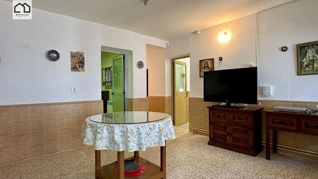 4 bedroom Townhouse for sale in Domingo Pérez - € 109,900 (Ref: 9936570)
