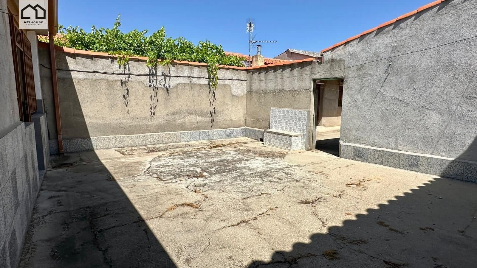 4 bedroom Townhouse for sale in Domingo Perez - € 109,900 (Ref: 9936570)