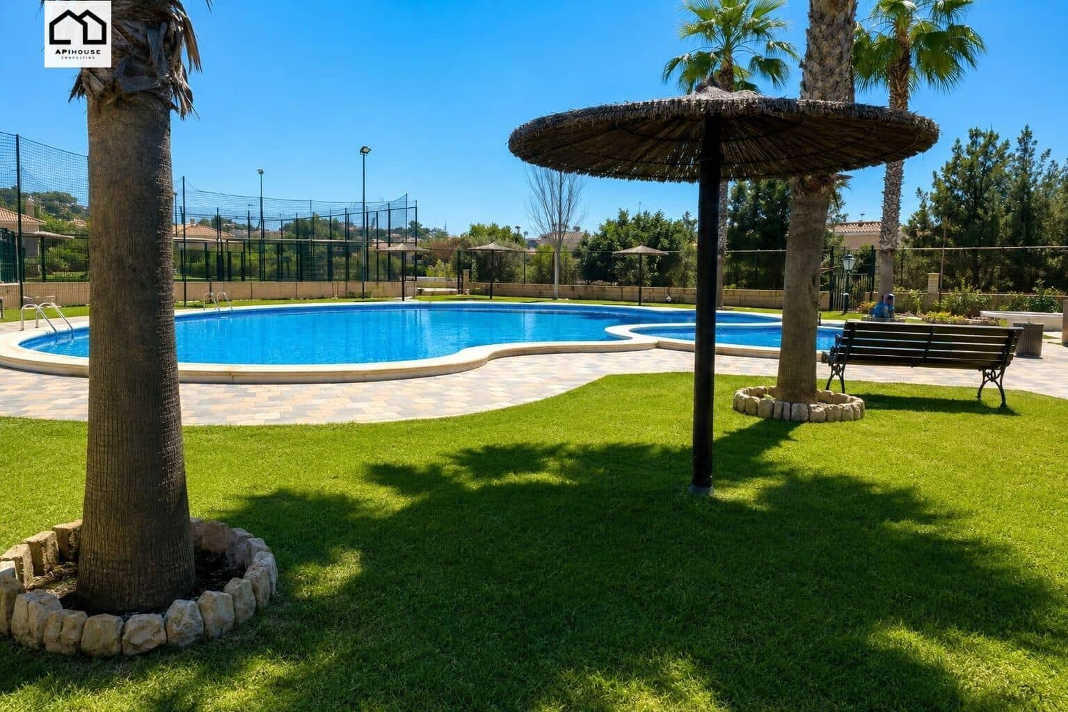 2 Zimmer Ferienbungalow in La Florida - 665 € (Ref: 9945931)