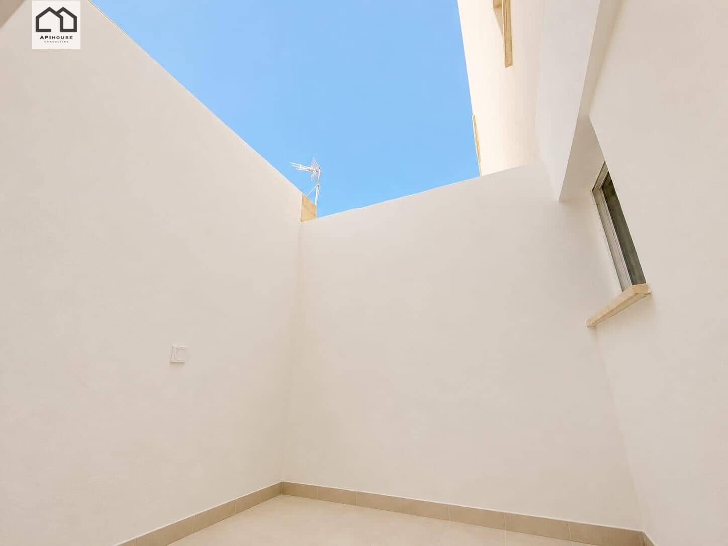 3 bedroom Apartment for sale in Almoradi - € 137,000 (Ref: 9959966)