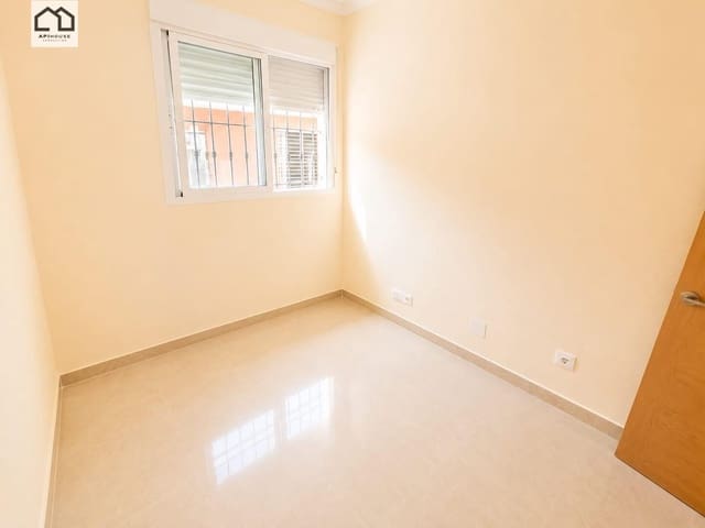 3 bedroom Apartment for sale in Almoradí - € 137,000 (Ref: 9959966)