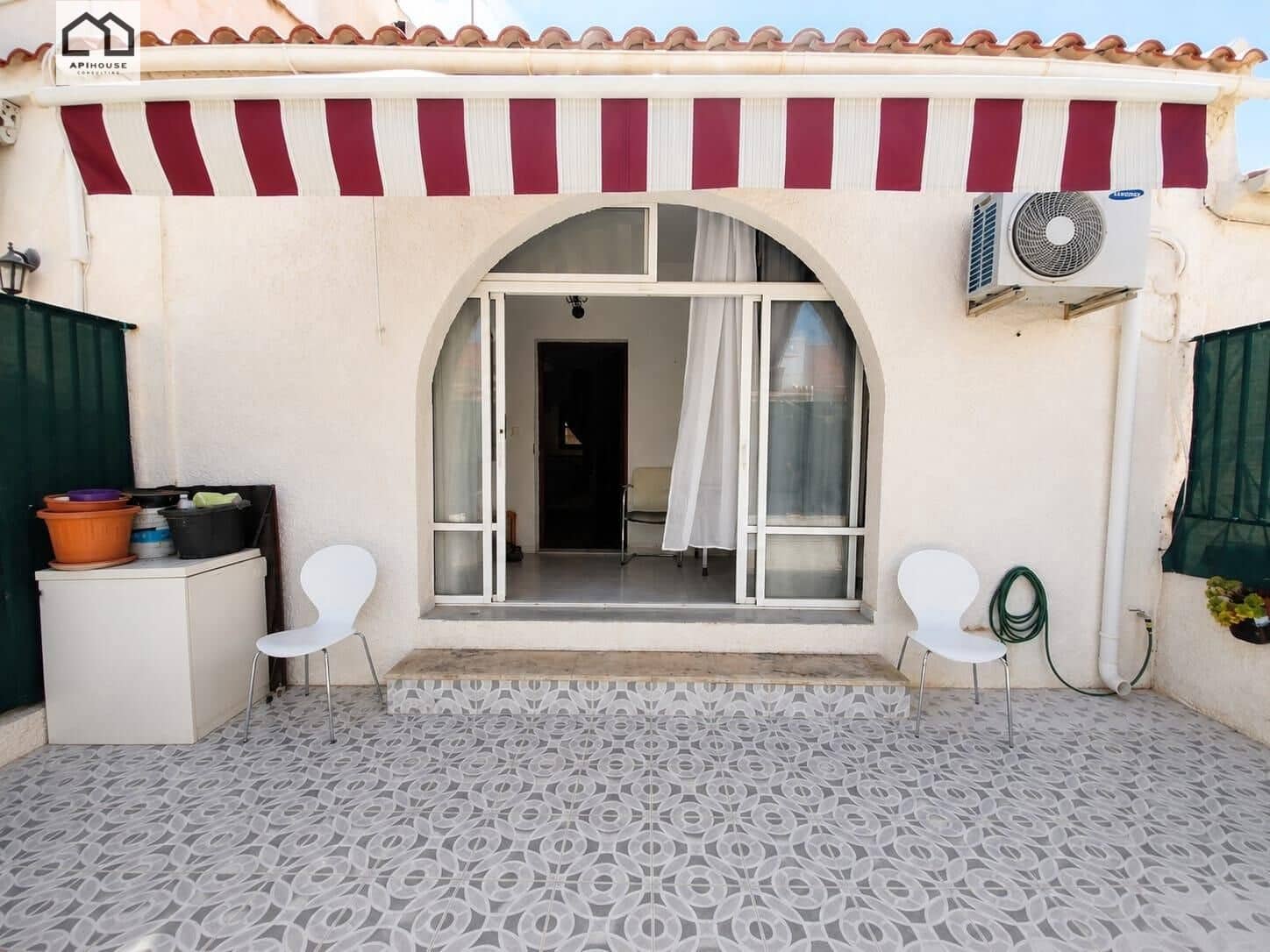 2 quarto Bungalow para venda em Torrevieja - 121 000 € (Ref: 9959967)