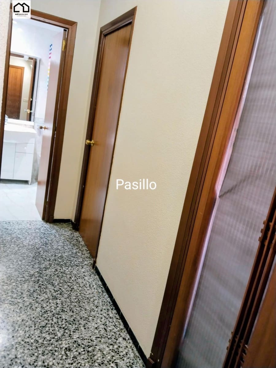 7 sovrum Lägenhet till salu i Elche / Elx - 275 000 € (Ref: 9973527)