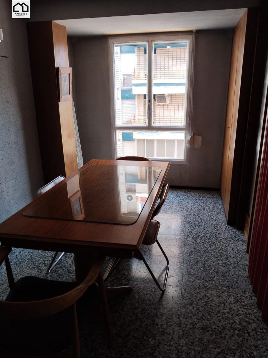 7 sovrum Lägenhet till salu i Elche / Elx - 275 000 € (Ref: 9973527)