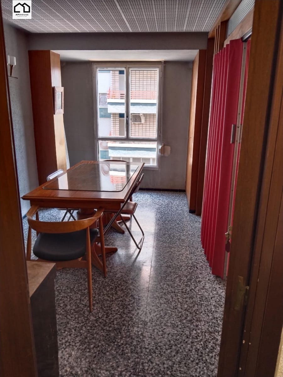 7 sovrum Lägenhet till salu i Elche / Elx - 275 000 € (Ref: 9973527)