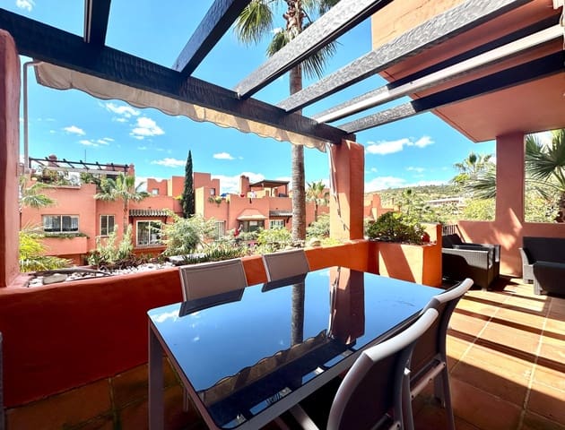 4 soveværelse Rækkehus til salg i Chullera, Manilva med swimmingpool - € 479.000 (Ref: 8860725)
