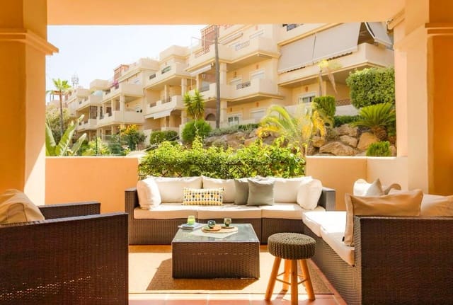 2 soveværelse Lejlighed til leje i Bel-Air, Estepona med swimmingpool garage - € 1.950 (Ref: 8957252)