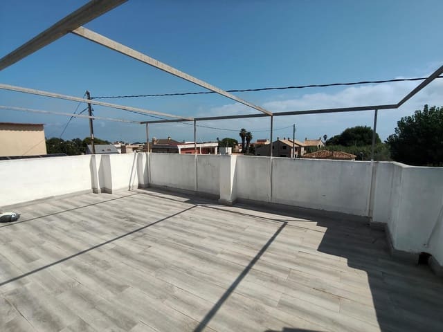 4 Zimmer Villa zu verkaufen in Gandia mit Garage - 300.000 € (Ref: 10022517)