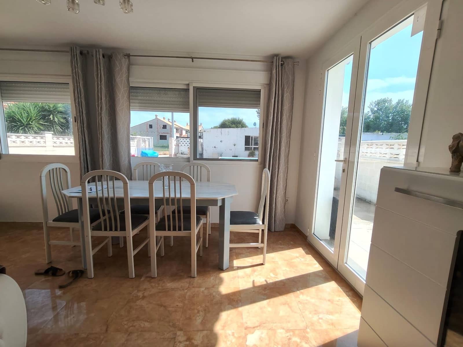 4 Zimmer Villa zu verkaufen in Gandia mit Garage - 300.000 € (Ref: 10022517)