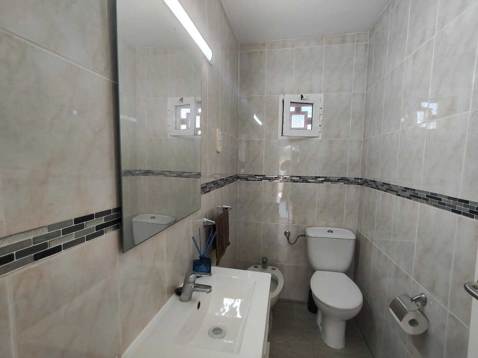 4 Zimmer Villa zu verkaufen in Gandia mit Garage - 300.000 € (Ref: 10022517)